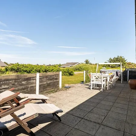 Semesterbostad Katri - 500m From The Sea By Interhome *